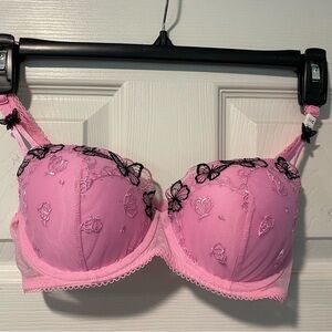 NWT Victoria's Secret Pink34C lace bra